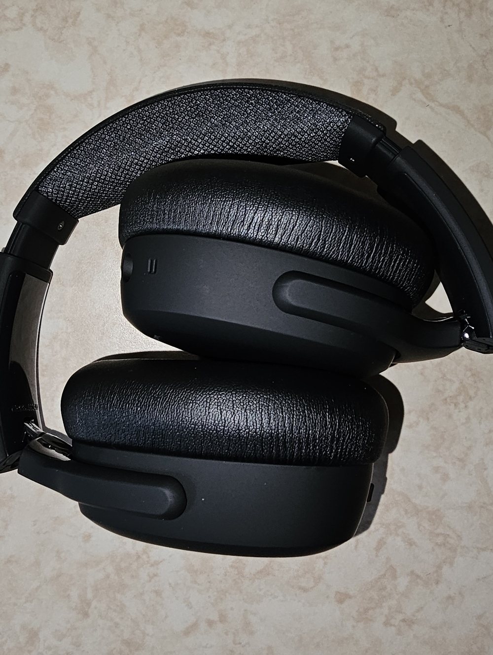 Skullcandy ANC Crusher Black Wireless Headphones with Carry Pouch - Picture 4 of 8